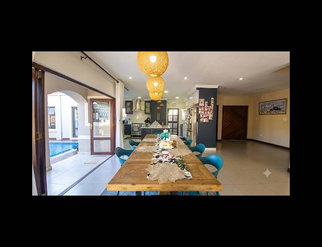 4 BEDROOM TOWNHOUSE FOR SALE IN IZINGA ESTATE